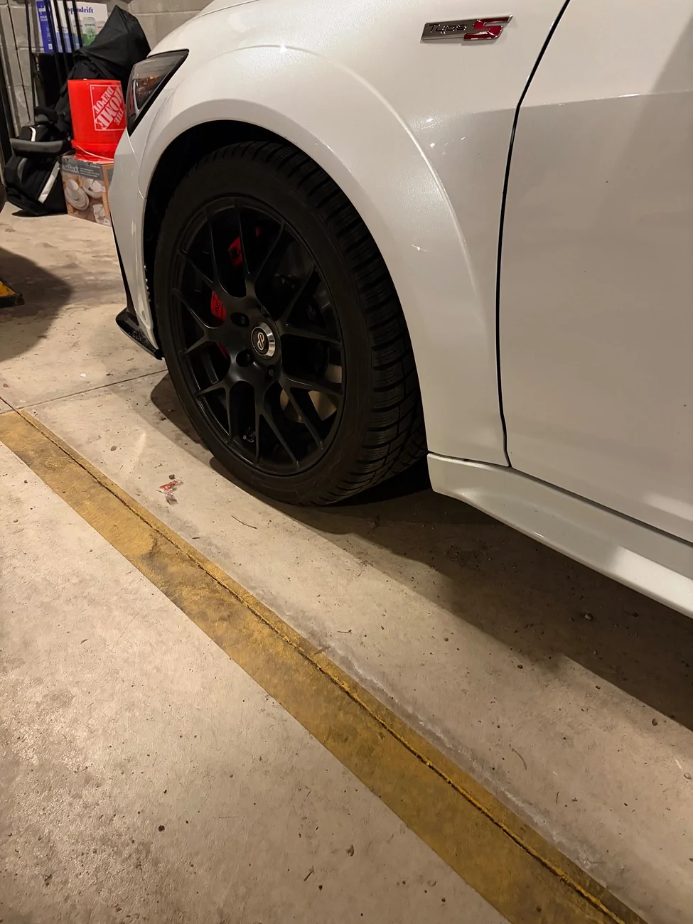 Acura Integra FS: Winter Tire/Wheels Set Up. 18x8 Enkei Tuning Raijin Blk and 235/40r-18 Vredestein Wintrac Pro+ XL. Chicago Area IMG_3755