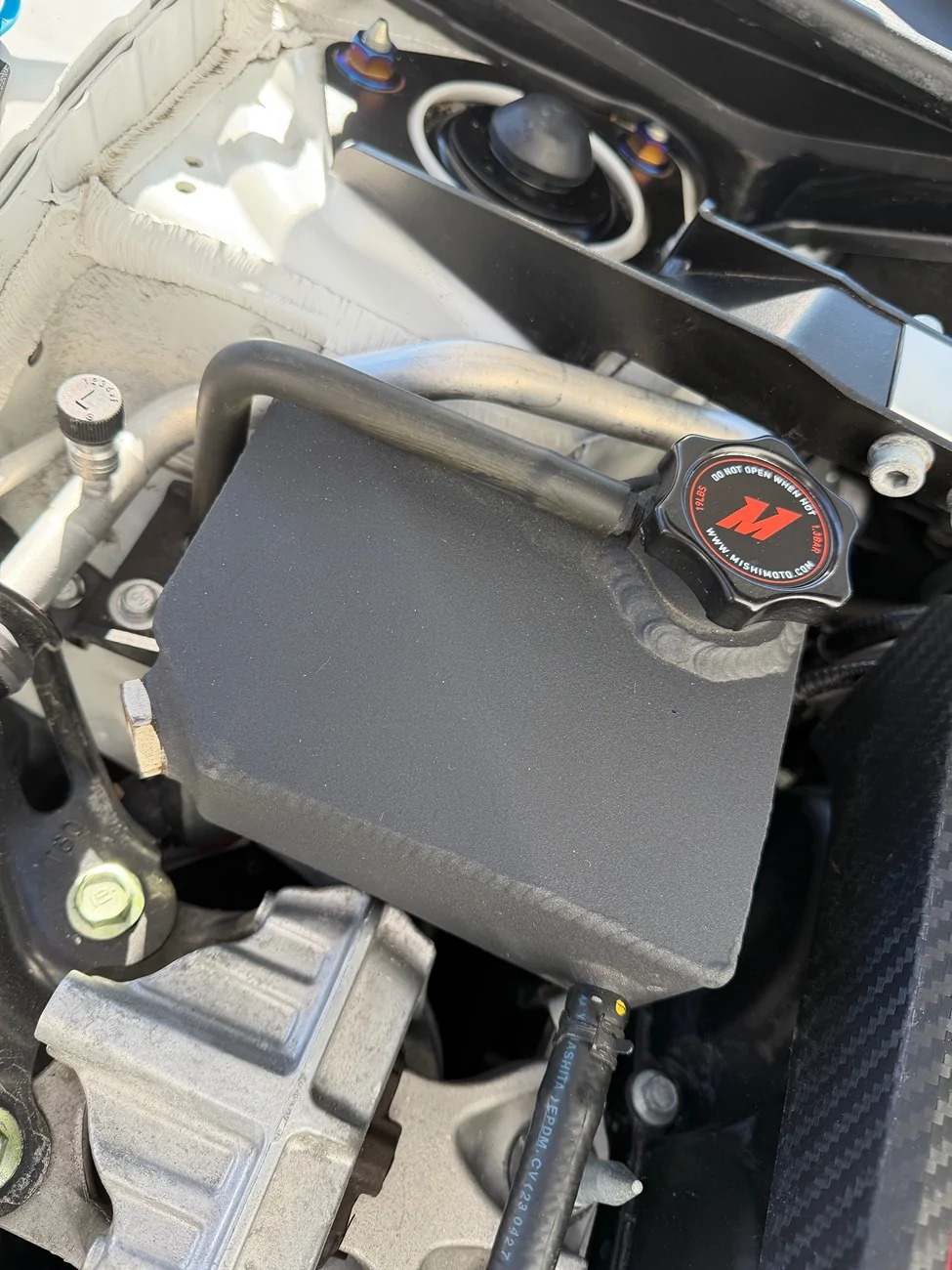 Acura Integra FS: Mishimoto Coolant Expansion Tank BLACK for DE5 Integra Type-S IMG_5702