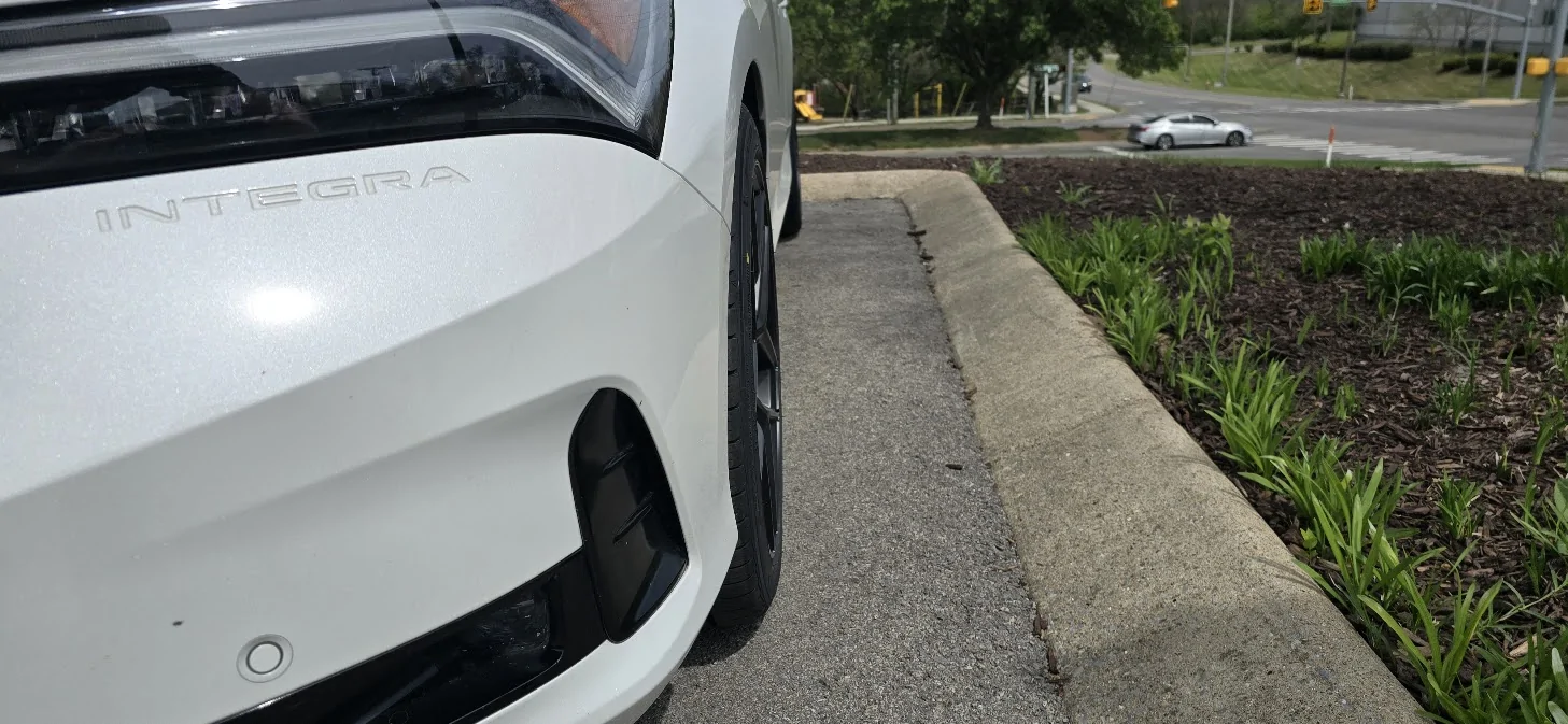 Acura Integra Using offset to make the wheels more flush with the body? frt