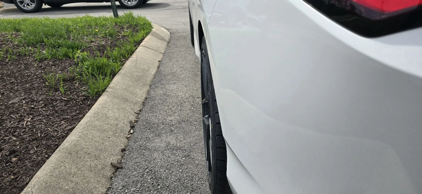 Acura Integra Using offset to make the wheels more flush with the body? rr