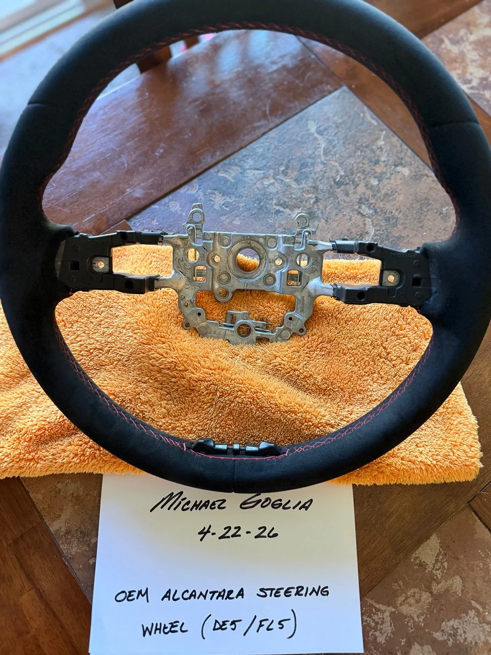 Acura Integra For Sale: OEM DE5 / FL5 Alcantara Steering Wheel IMG_6996