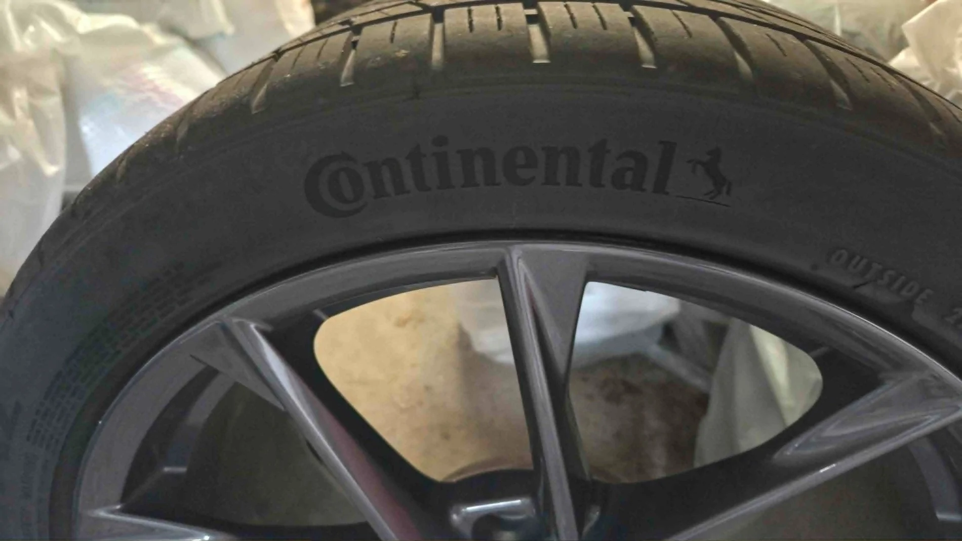 Acura Integra Wheels and tires for sale used 2dcf2ba1-1c91-4e5d-9350-7290970d038f - Copy