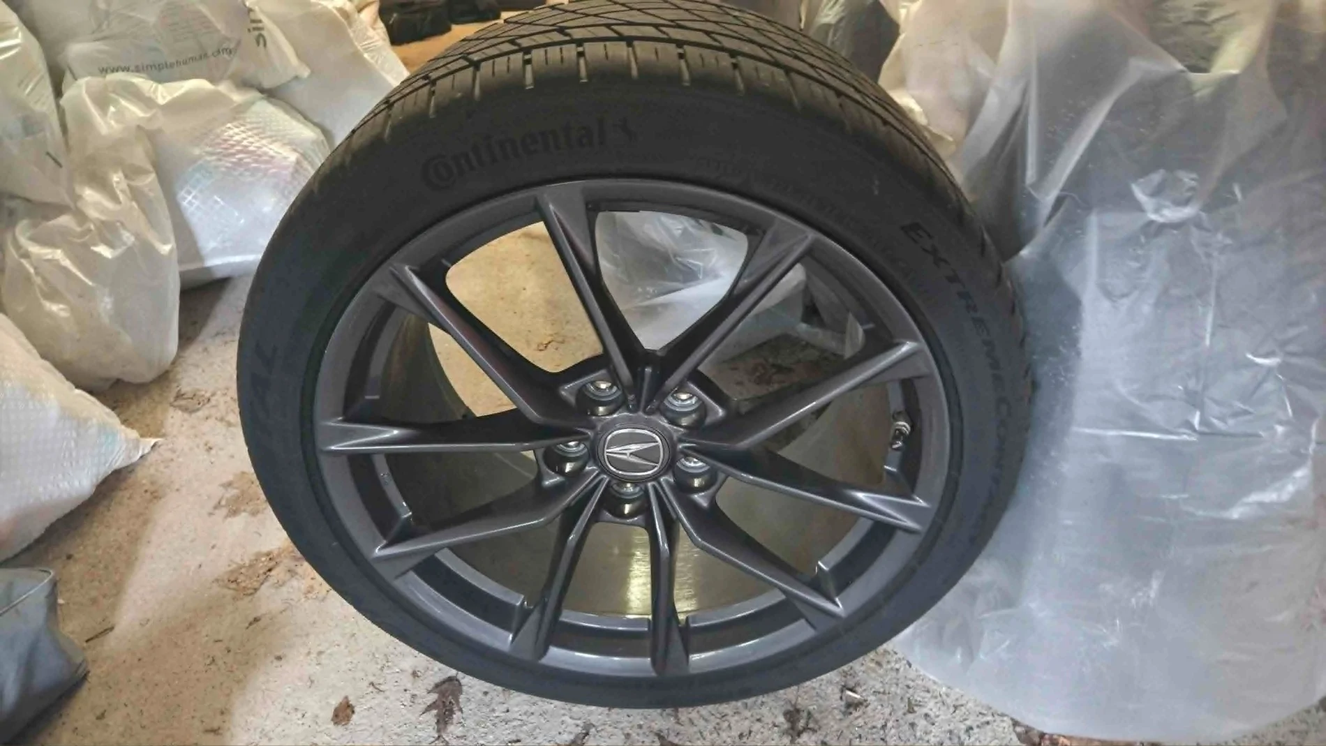 Acura Integra Wheels and tires for sale used c5378ae9-c2a0-4a11-9309-bd0551e1193f - Copy
