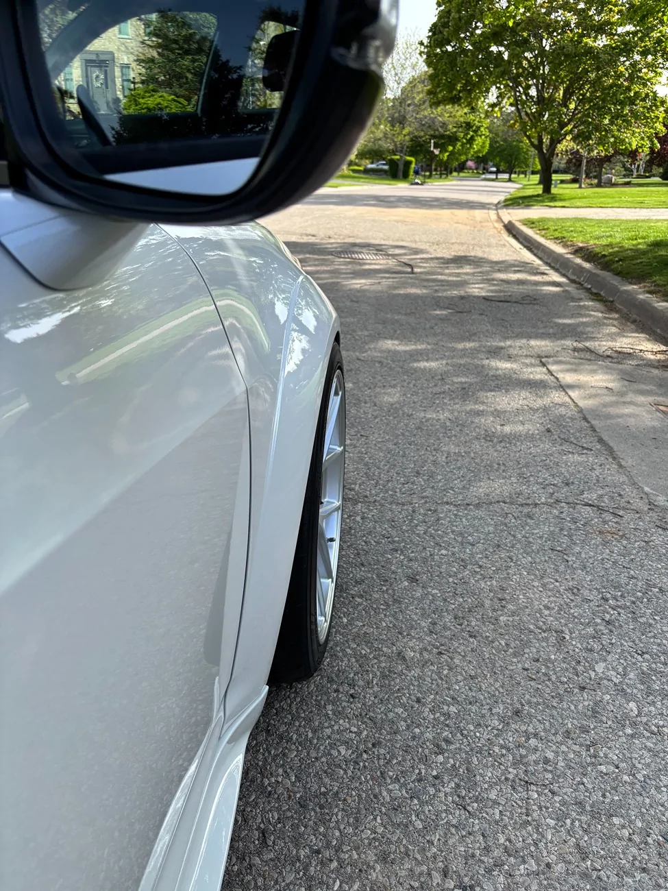 Acura Integra 19x9.5 +40 offset wheels and 265/35r19 tires installed image7