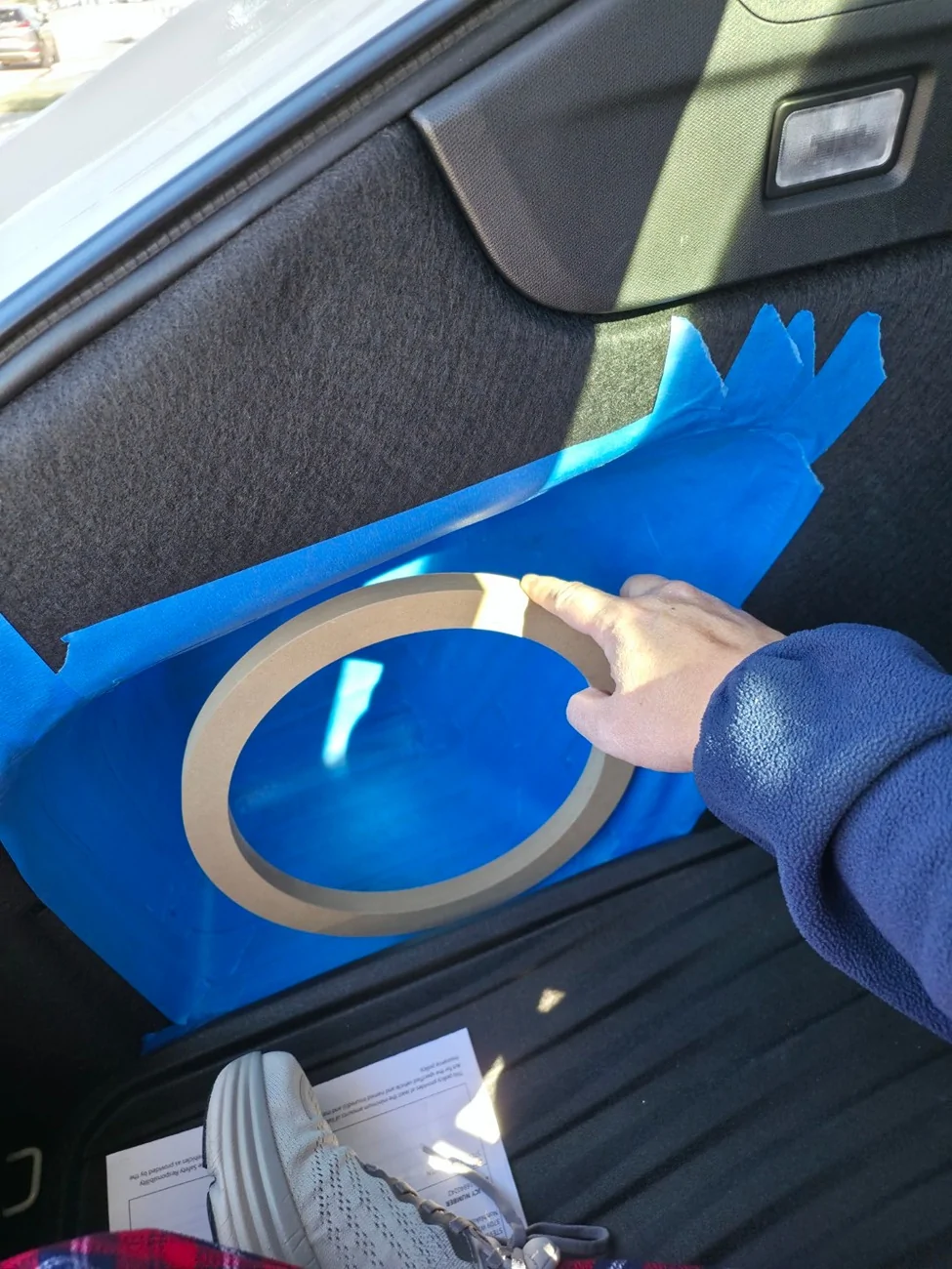Acura Integra I fiberglassed my own 10 inch subwoofer enclosure Sub2 (2) (Large)