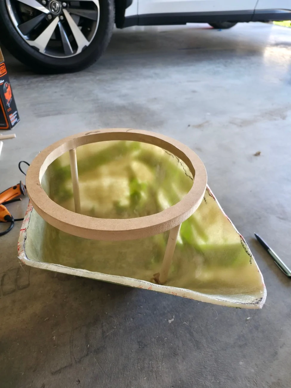Acura Integra I fiberglassed my own 10 inch subwoofer enclosure Sub6 (Large)