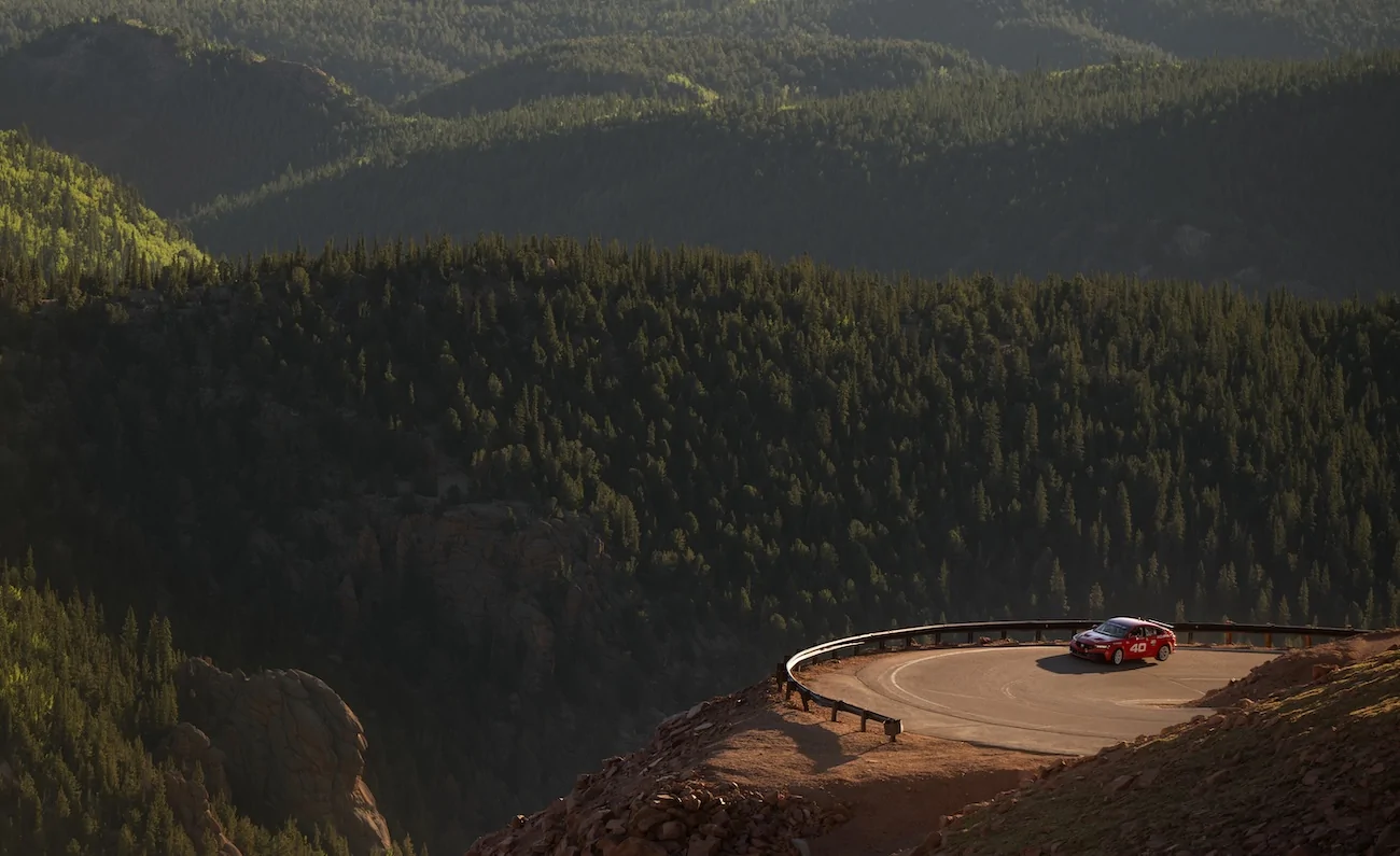 Acura Integra Integra Type S DE5 Beats Previous FWD Record at Pikes Peak International Hill Climb 09_Acura at PPIHC_Dai Yoshihara