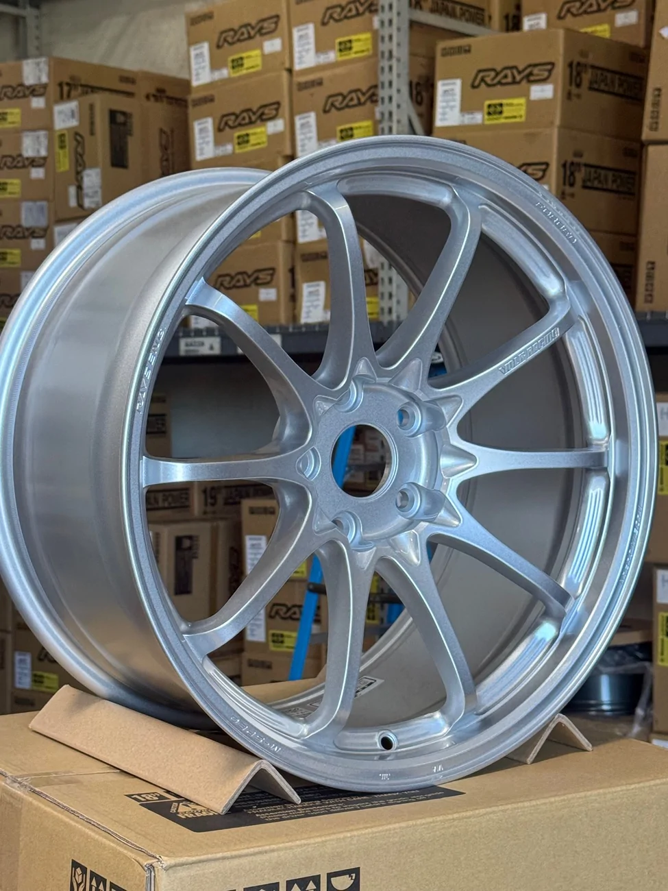 Acura Integra The 19" CE28N-Plus Exclusive Batch 19x10.0 +38 (Face 3) IMG_4230
