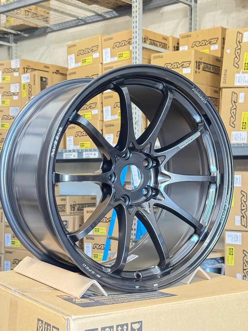 Acura Integra The 19" CE28N-Plus Exclusive Batch 19x10.0 +38 (Face 3) IMG_4236