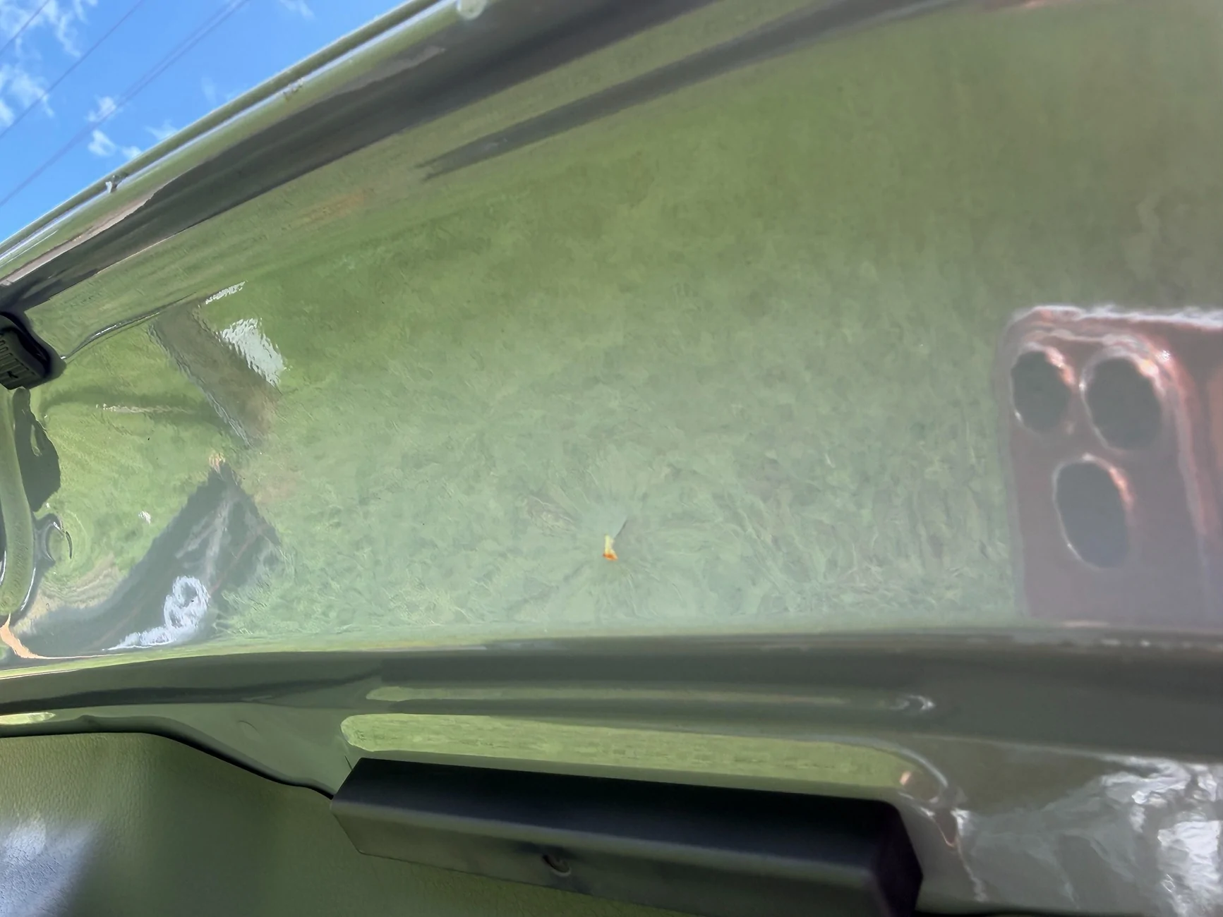 Acura Integra Weird outward dent on liftgate 26-07-16 15-40-21 1489