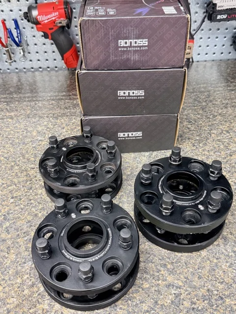 Acura Integra Bonoss Wheel Spacers - 2 x 15mm + 1 x 20mm IMG_1013