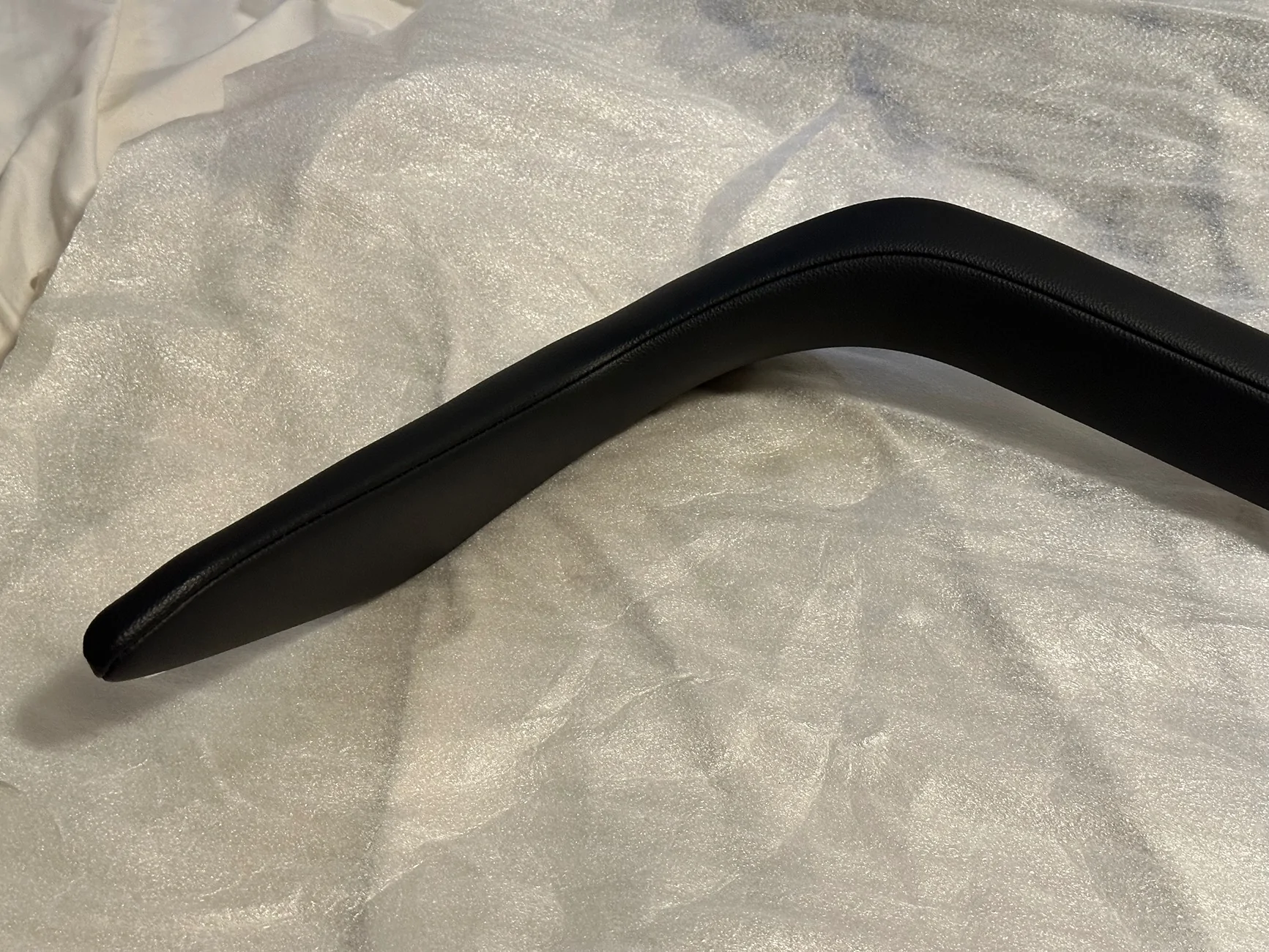 Acura Integra FOR SALE: Passenger Leather Dash Trim (Black) IMG_3318