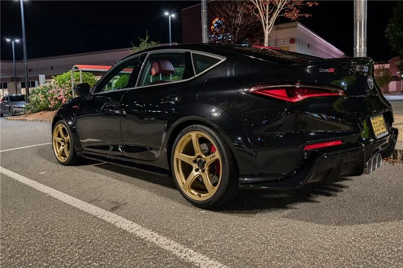 Acura Integra New wheel ideas, what do yall think? acura-5spoke-gold