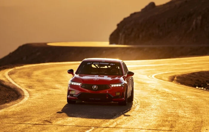 2 Integras will run the 2023 Pikes Peak Hill Climb 🗻
